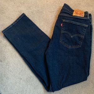 Levi’s 514 Straight Leg Dark Wash Jean